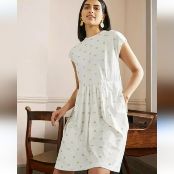 Boden Jersey TShirt Dress Glorious British Style White Gold Foil Womens Size 10R - Picture 1 of 15